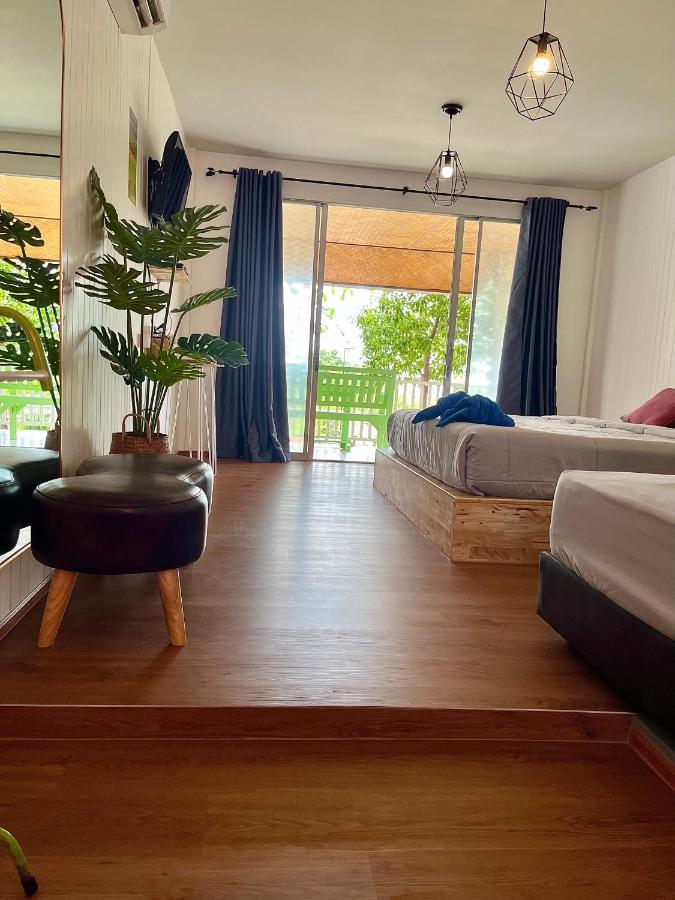 Insook Ko Larn Resort Eksteriør bilde