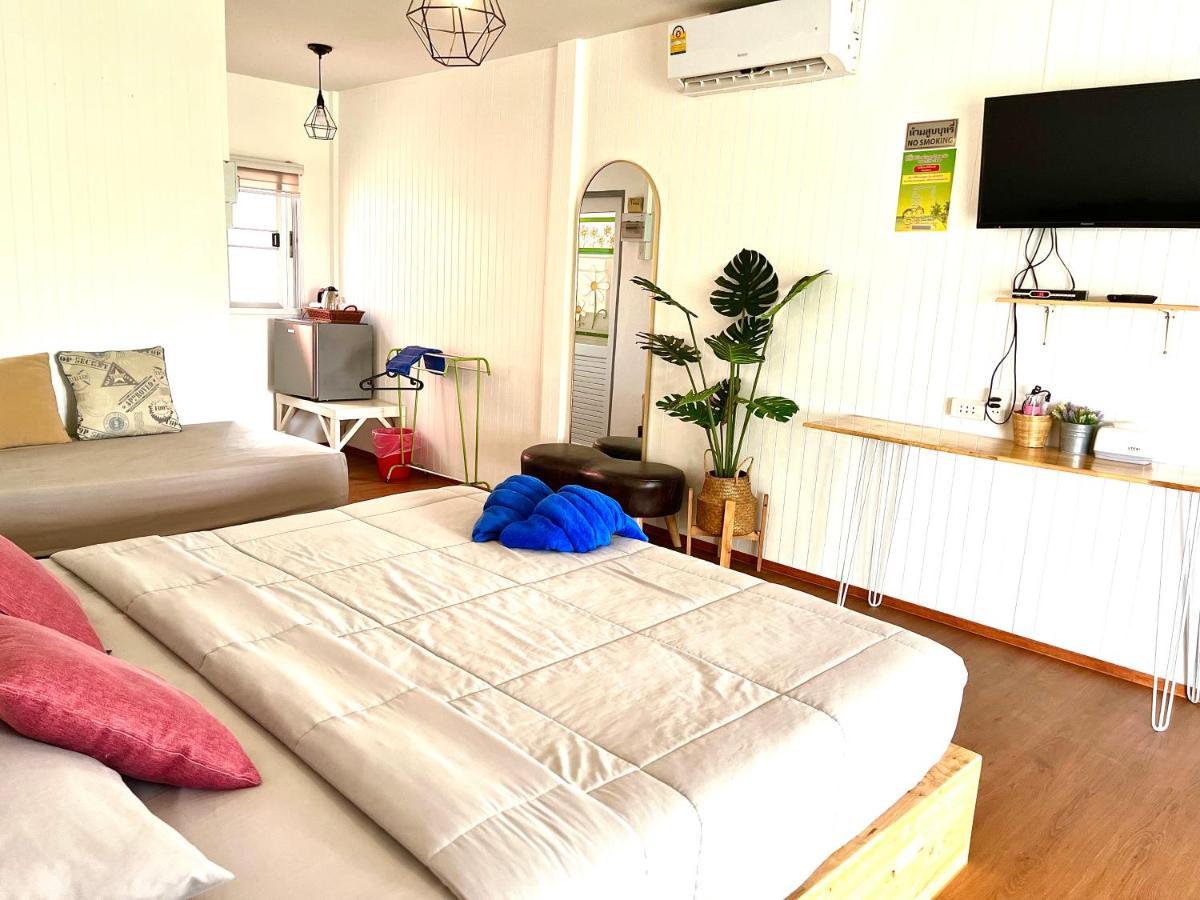 Insook Ko Larn Resort Eksteriør bilde