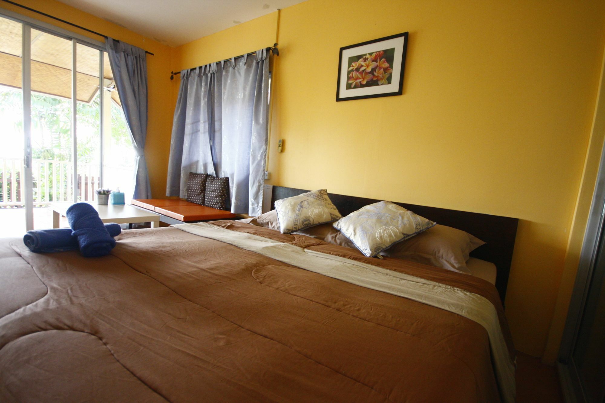 Insook Ko Larn Resort Eksteriør bilde